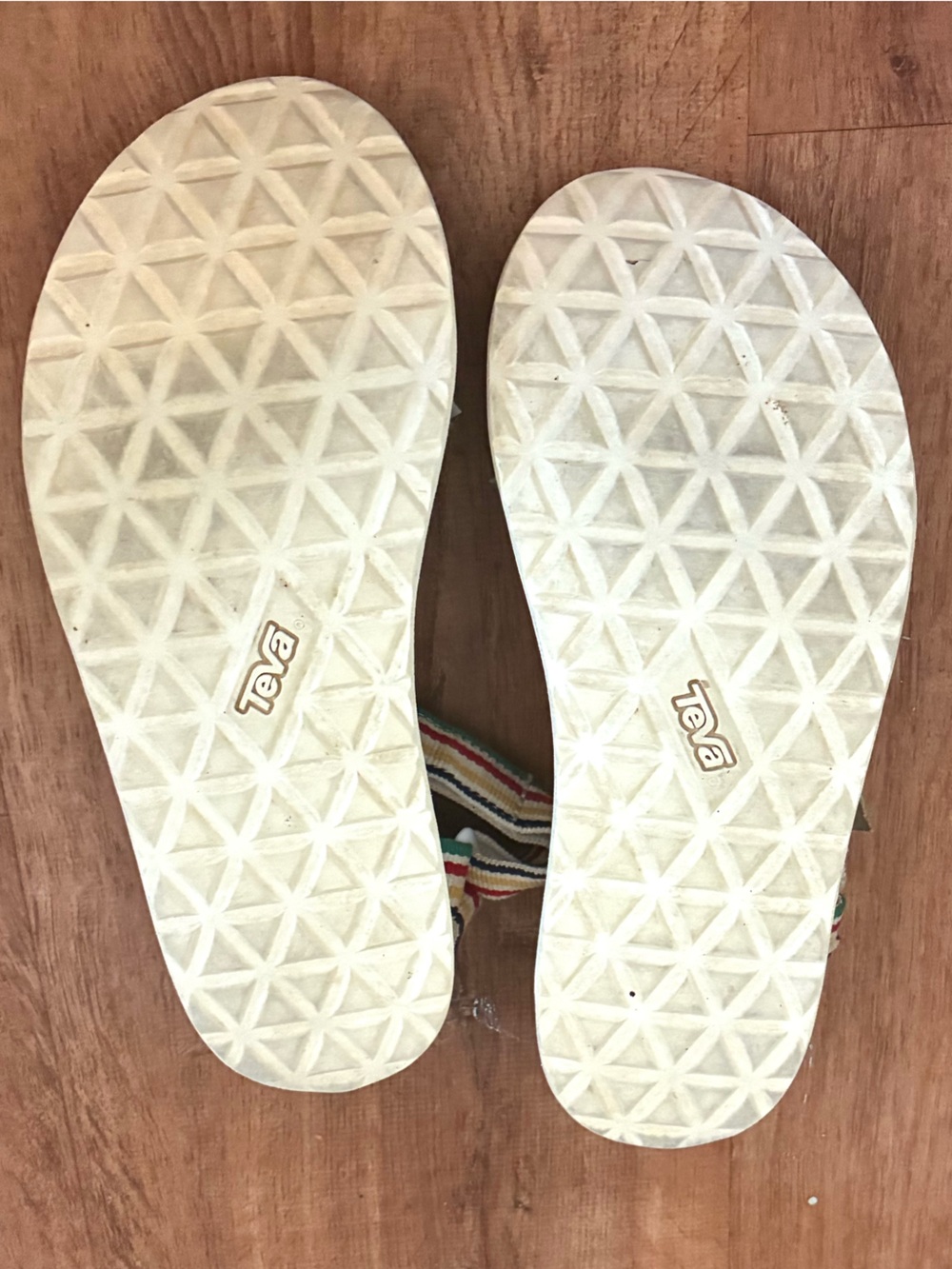 Hudson's Bay HBC Women Multi-Stripe Teva Original Universal Sandal Women’s 9 - Picture 8 of 8